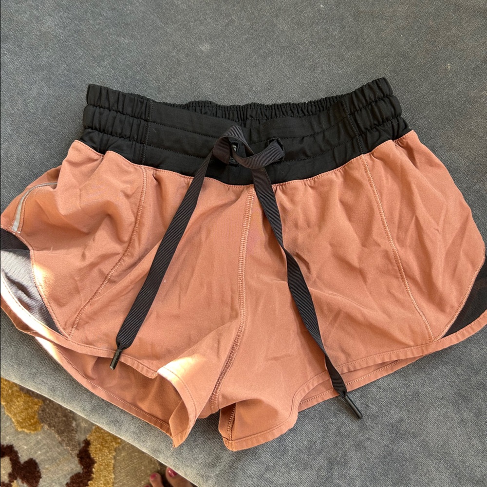 Lululemon hotty hot shorts, size 2